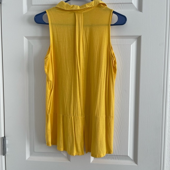 Joseph A. Sleeveless Yellow Top with Buttons - Picture 5 of 6